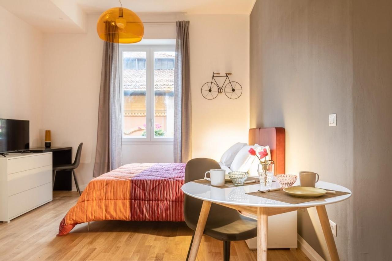 Residence Delle Erbe By Studio Vita Болонья Экстерьер фото